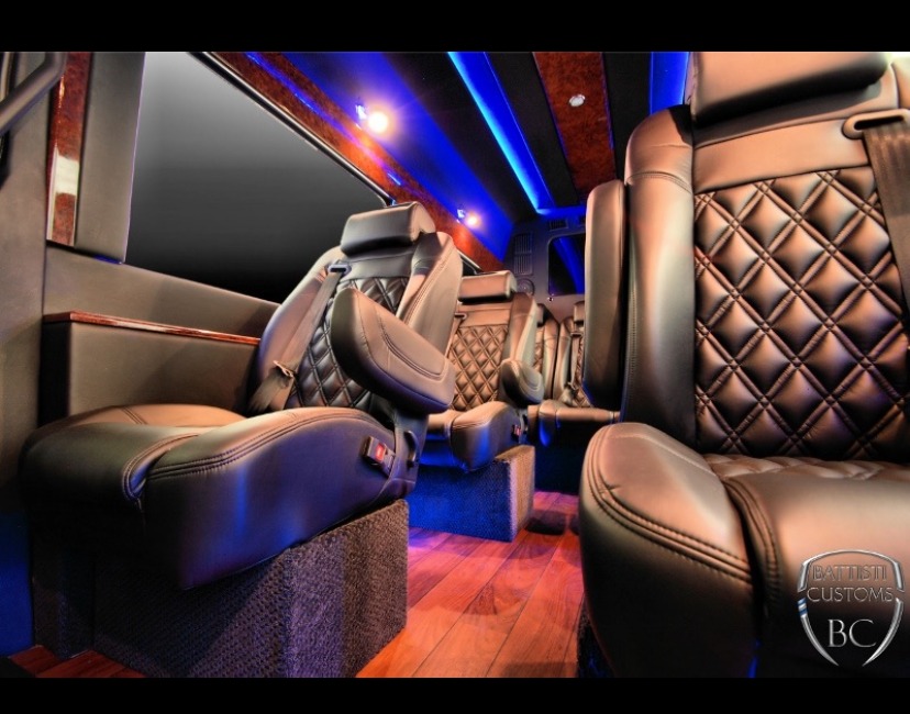 Used 2013 Mercedes-Benz Sprinter 2500 image 6