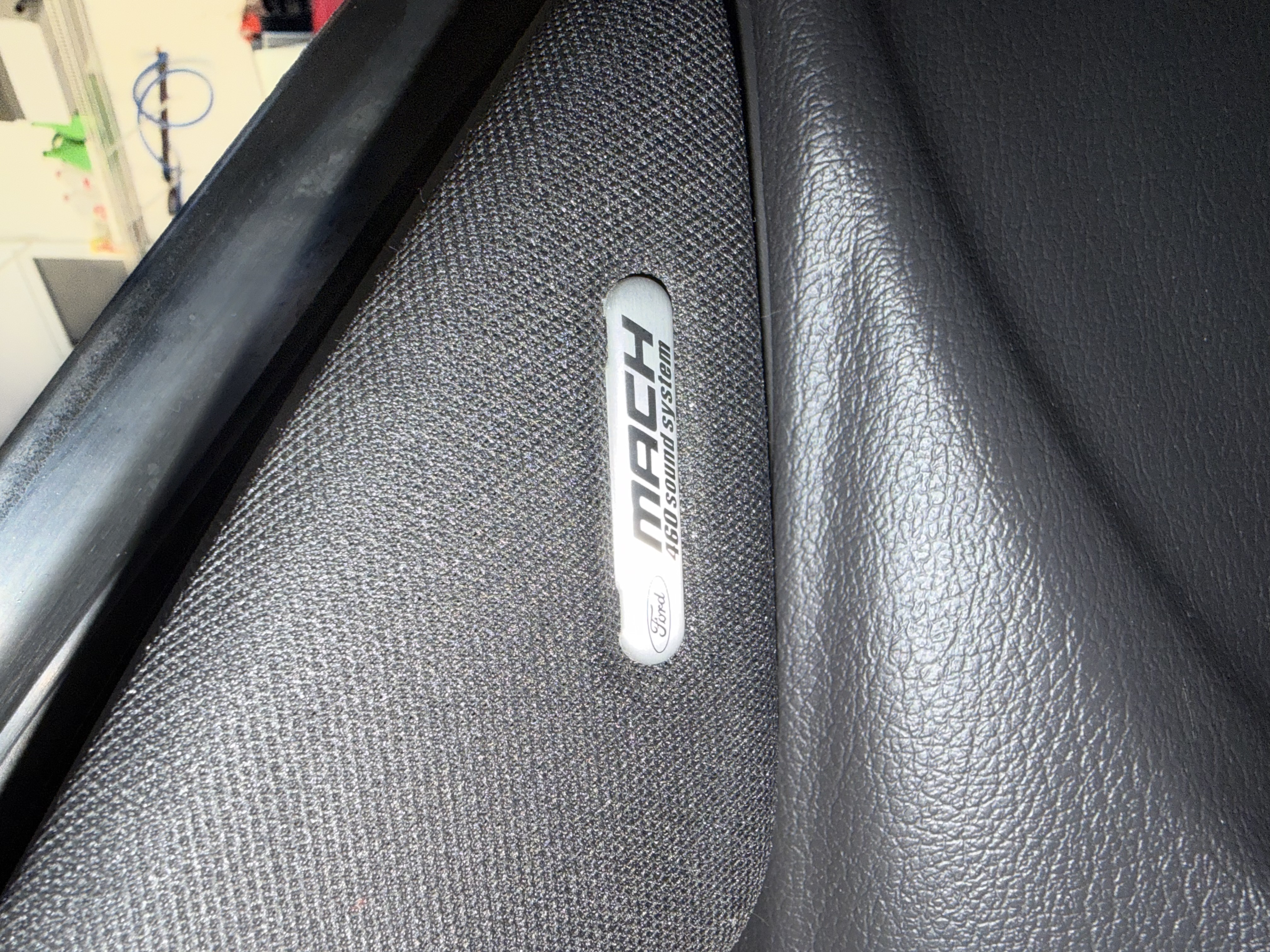 Used 2001 Ford Mustang Premium RWD image 18