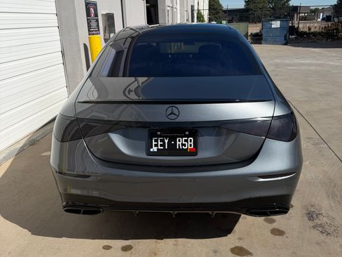 Used 2022 Mercedes-Benz S 580 4MATIC Sedan image 4