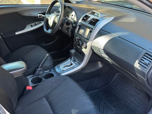 Used 2012 Toyota Corolla S FWD image 15