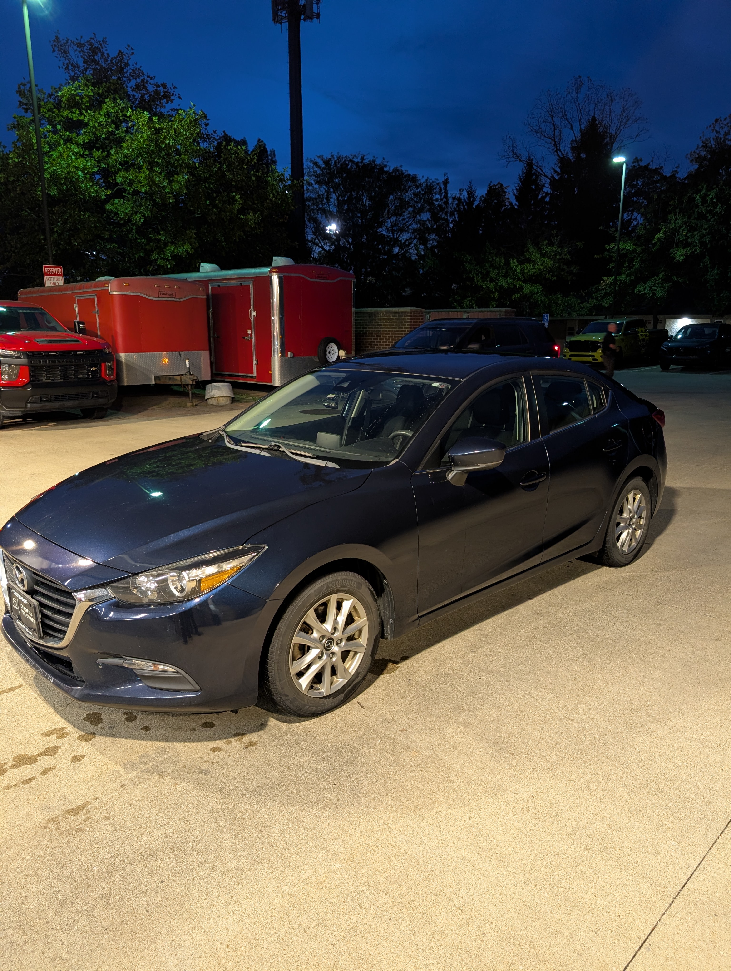 Used 2018 MAZDA MAZDA3 Sport w/ Preferred Equipment Package FWD image 1
