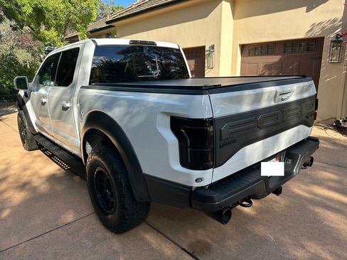Used 2019 Ford F150 Raptor w/ Equipment Group 802A Luxury AWD/4WD image 6