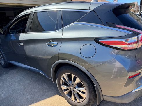 Used 2017 Nissan Murano SV FWD image 4
