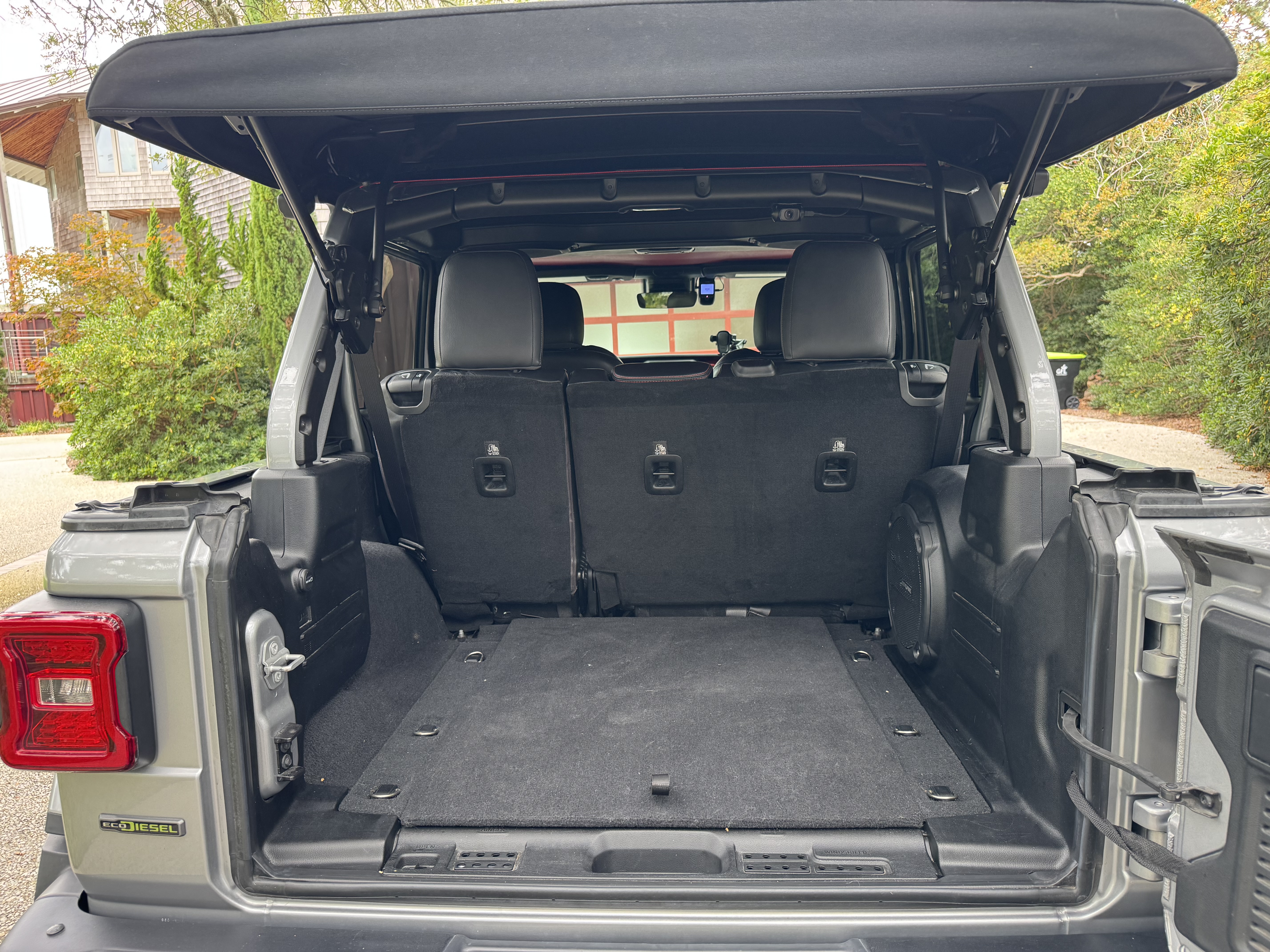 Used 2021 Jeep Wrangler Unlimited Rubicon AWD/4WD image 4