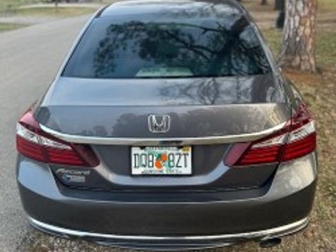 Used 2016 Honda Accord LX image 14