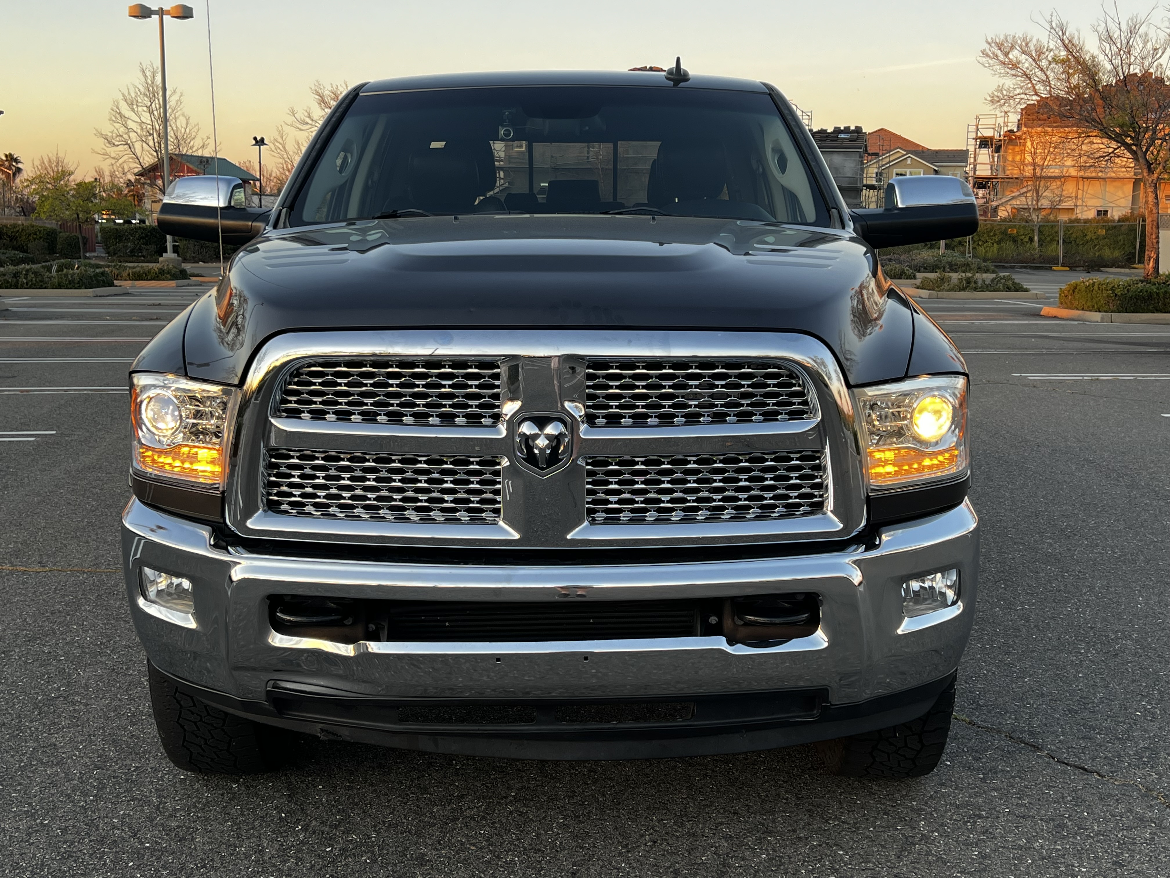 Used 2014 RAM 2500 Laramie w/ Cold Weather Group AWD/4WD image 6