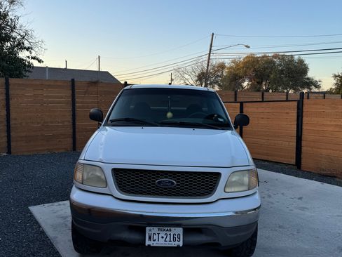 Used 2003 Ford F150 XL image 4