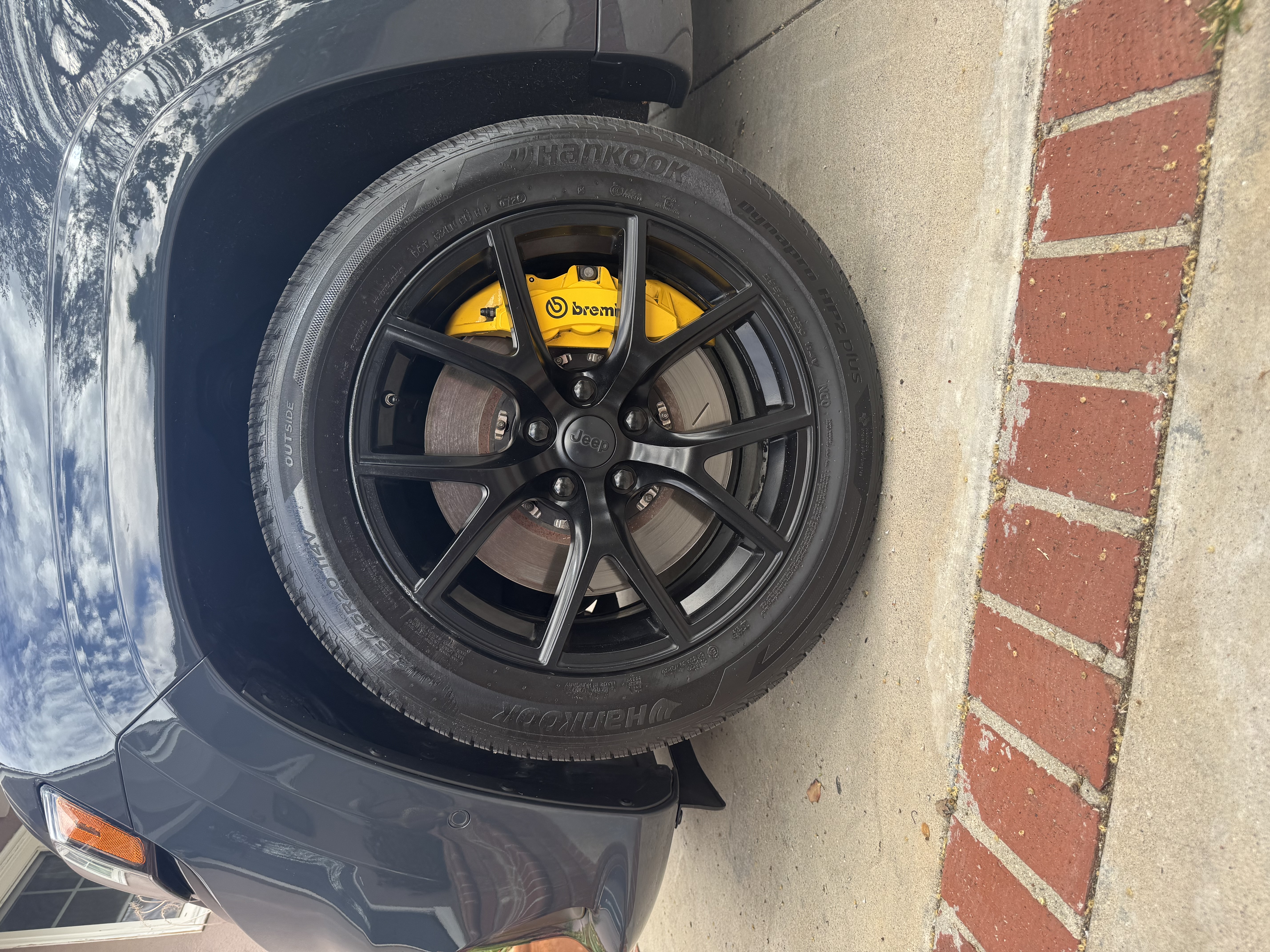 Used 2018 Jeep Grand Cherokee Trackhawk w/ Trailer Tow Group IV AWD/4WD image 22