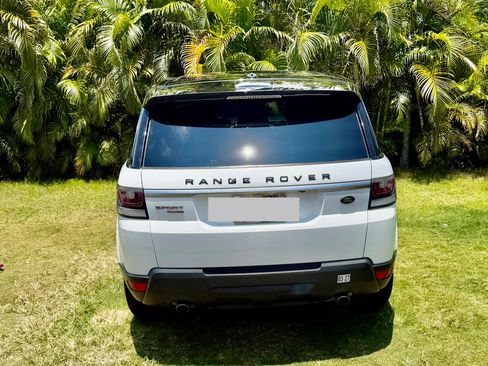 Used 2014 Land Rover Range Rover Sport HSE AWD/4WD image 5