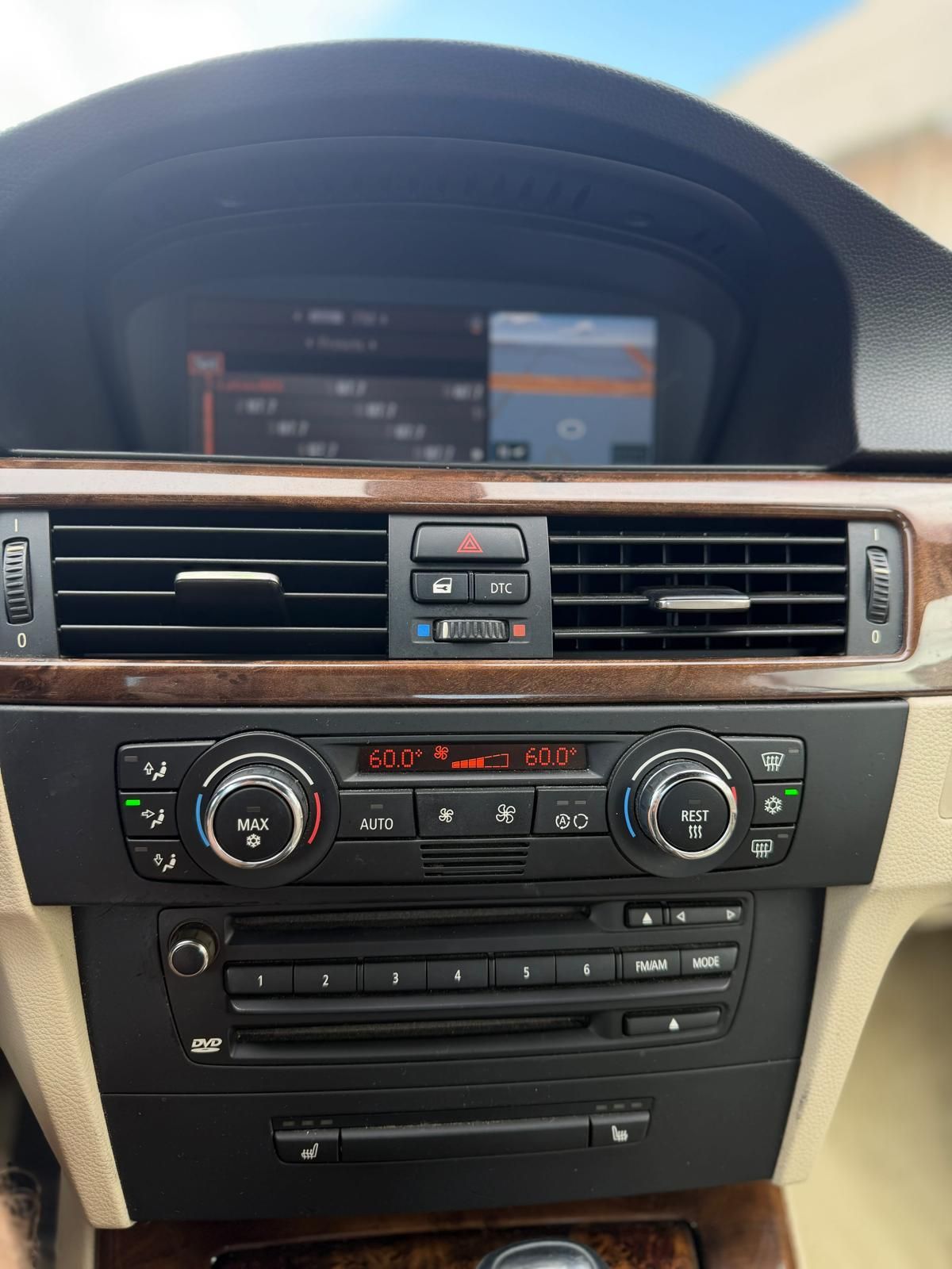 Used 2008 BMW 328i Convertible w/ Premium Pkg RWD image 6