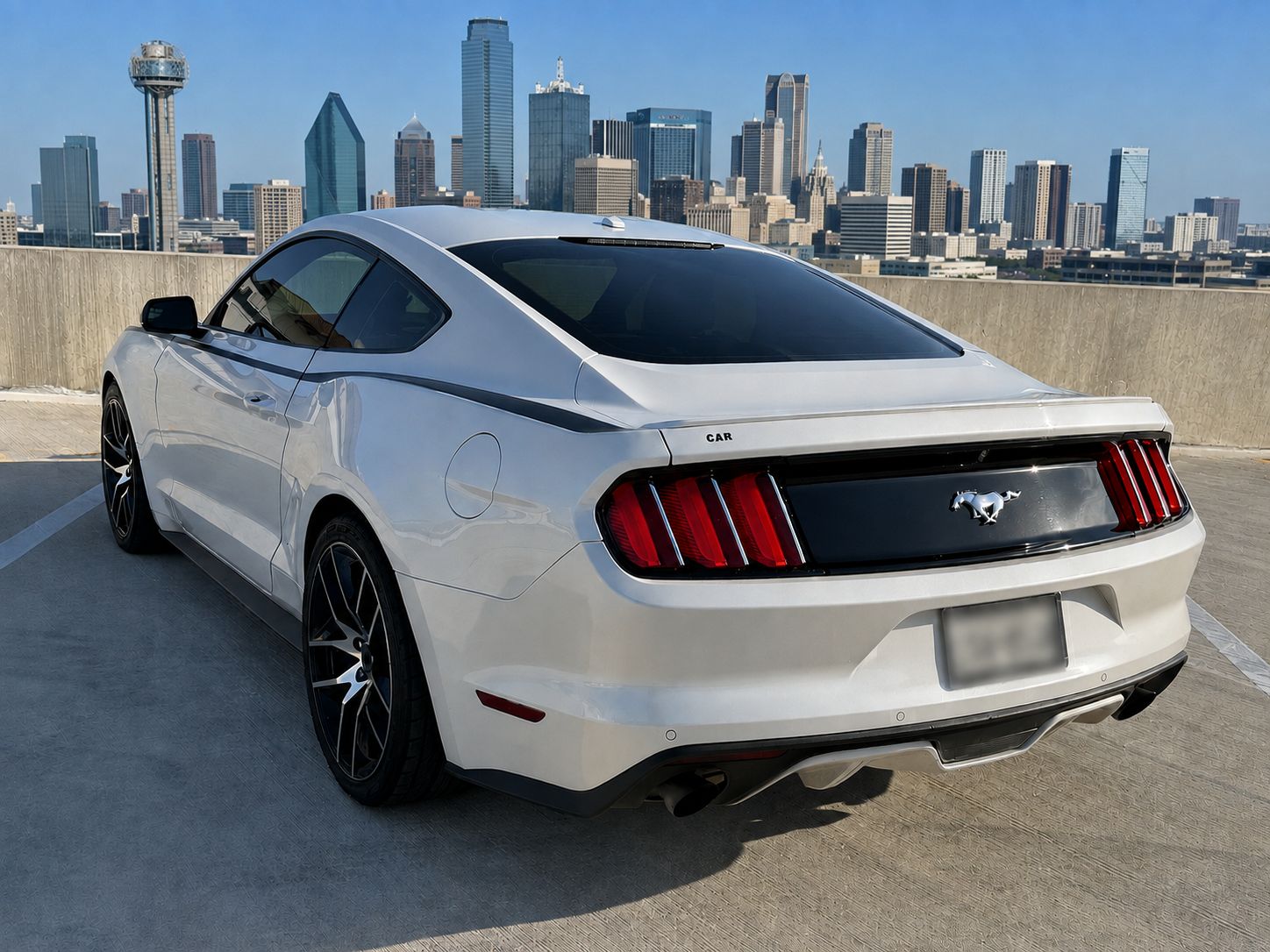 Used 2017 Ford Mustang Premium w/ Equipment Group 201A RWD image 10