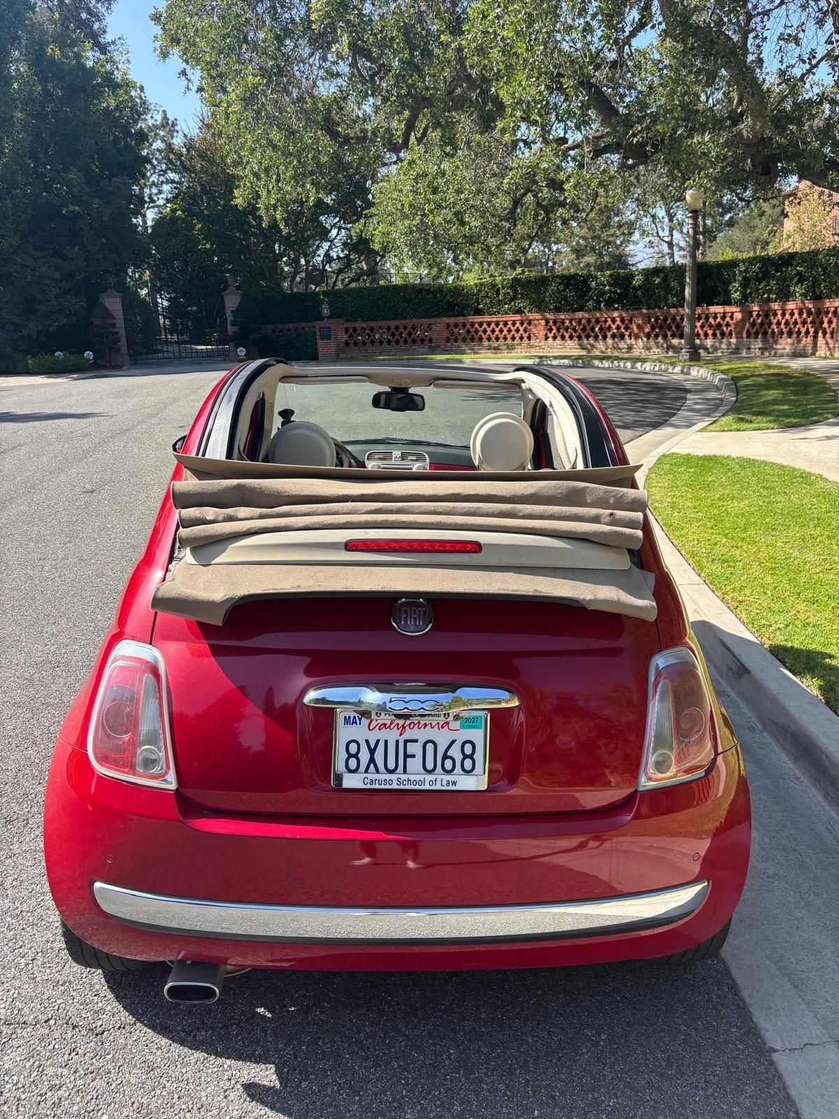 Used 2013 FIAT 500 Lounge w/ Luxury Leather Pkg FWD image 1