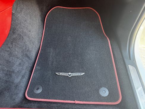 Used 2018 Jeep Grand Cherokee Trackhawk image 32