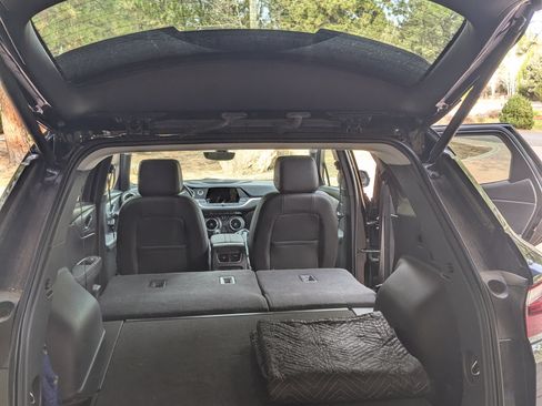 Used 2019 Chevrolet Blazer LT w/ Sun and Wheels Package image 5