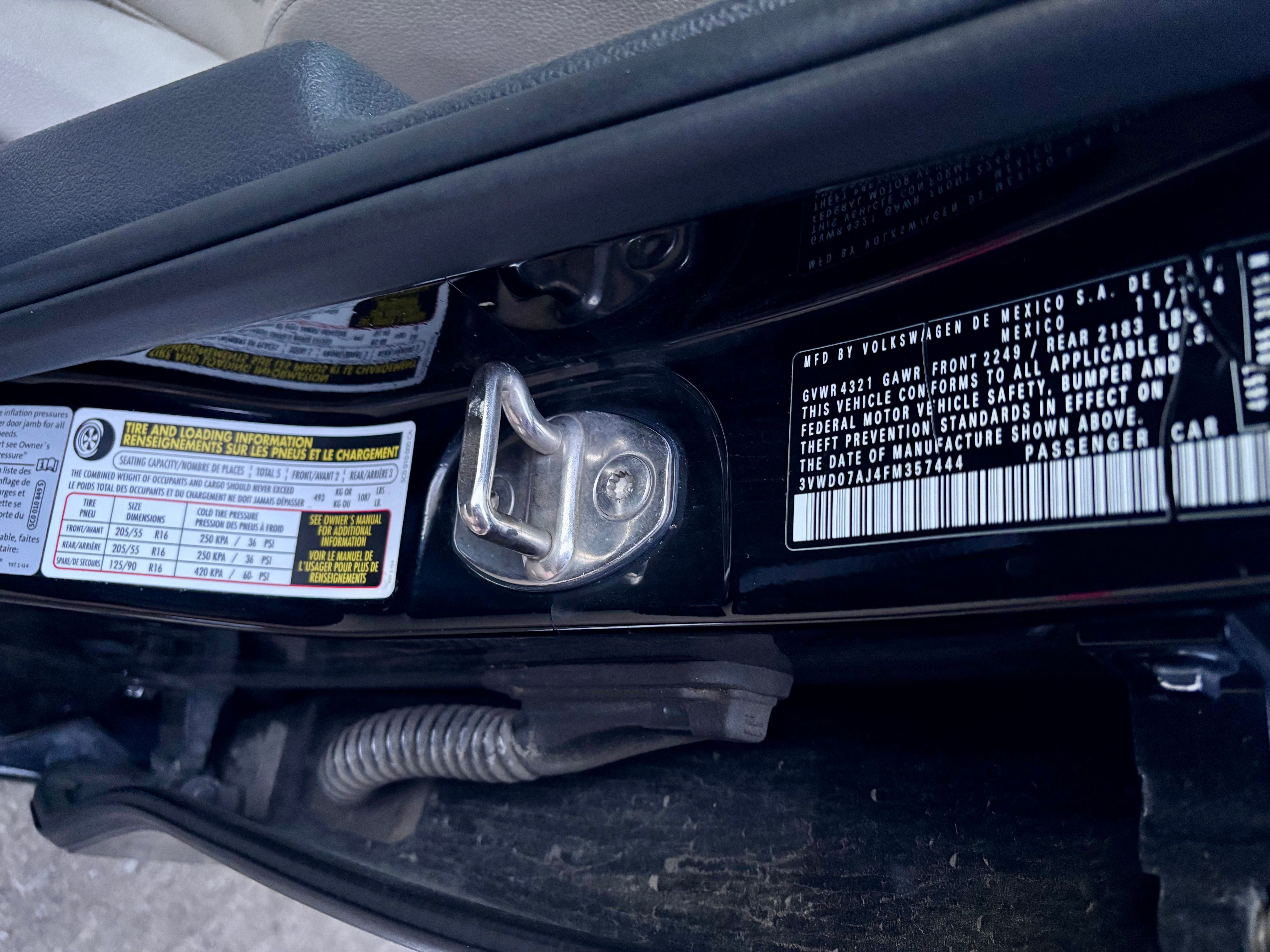 Used 2015 Volkswagen Jetta SE FWD image 28