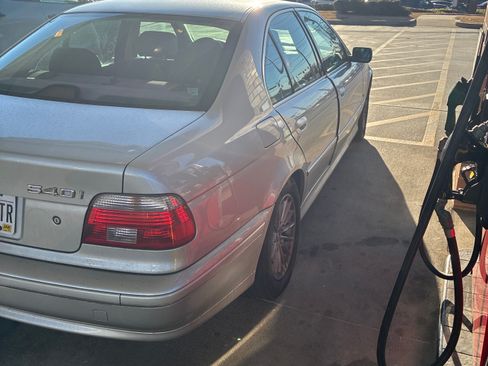 Used 2003 BMW 540i Sedan image 5