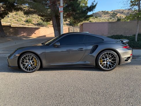 Used 2016 Porsche 911 Turbo S AWD/4WD image 2