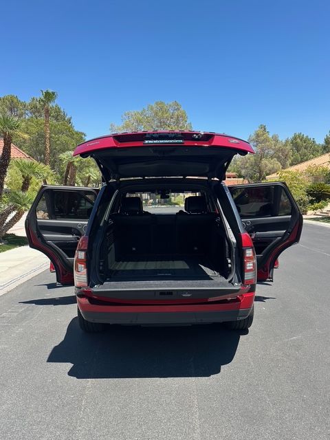 Used 2017 Land Rover Range Rover HSE AWD/4WD image 6