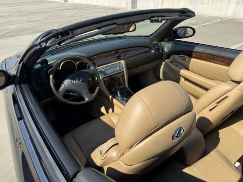 Used 2008 Lexus SC 430 Convertible image 14