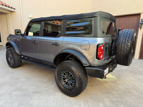 Used 2022 Ford Bronco Big Bend image 16