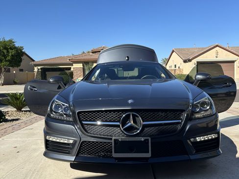 Used 2014 Mercedes-Benz SLK 55 AMG image 1