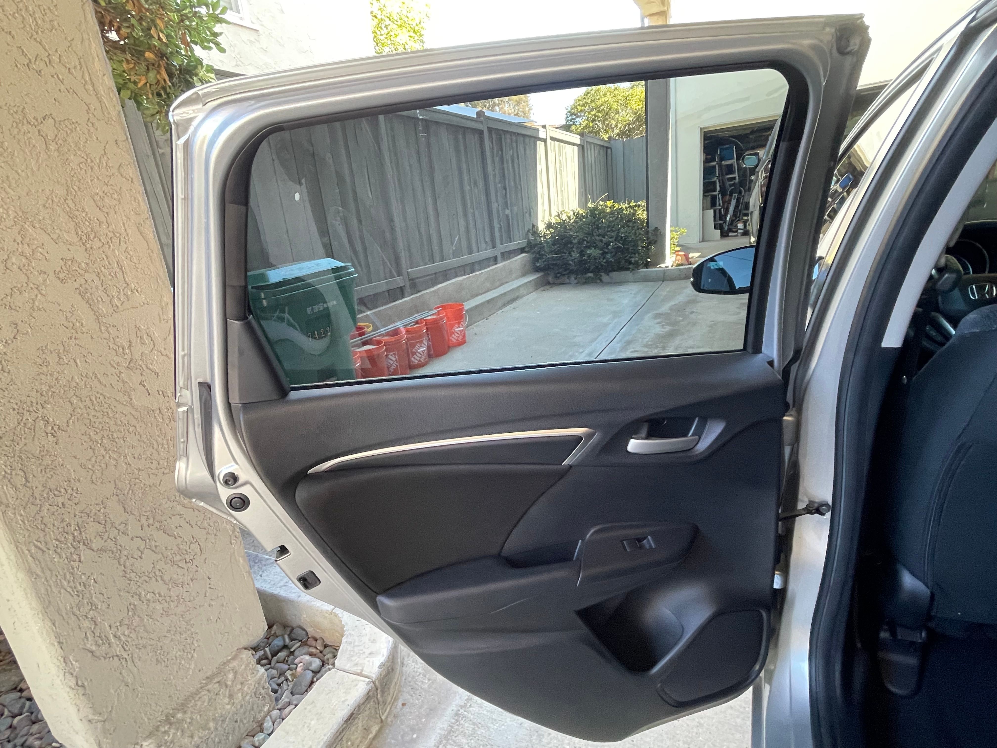 Used 2015 Honda Fit LX image 17