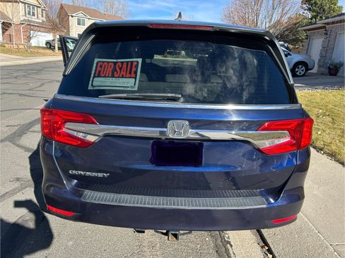 Used 2018 Honda Odyssey EX image 13