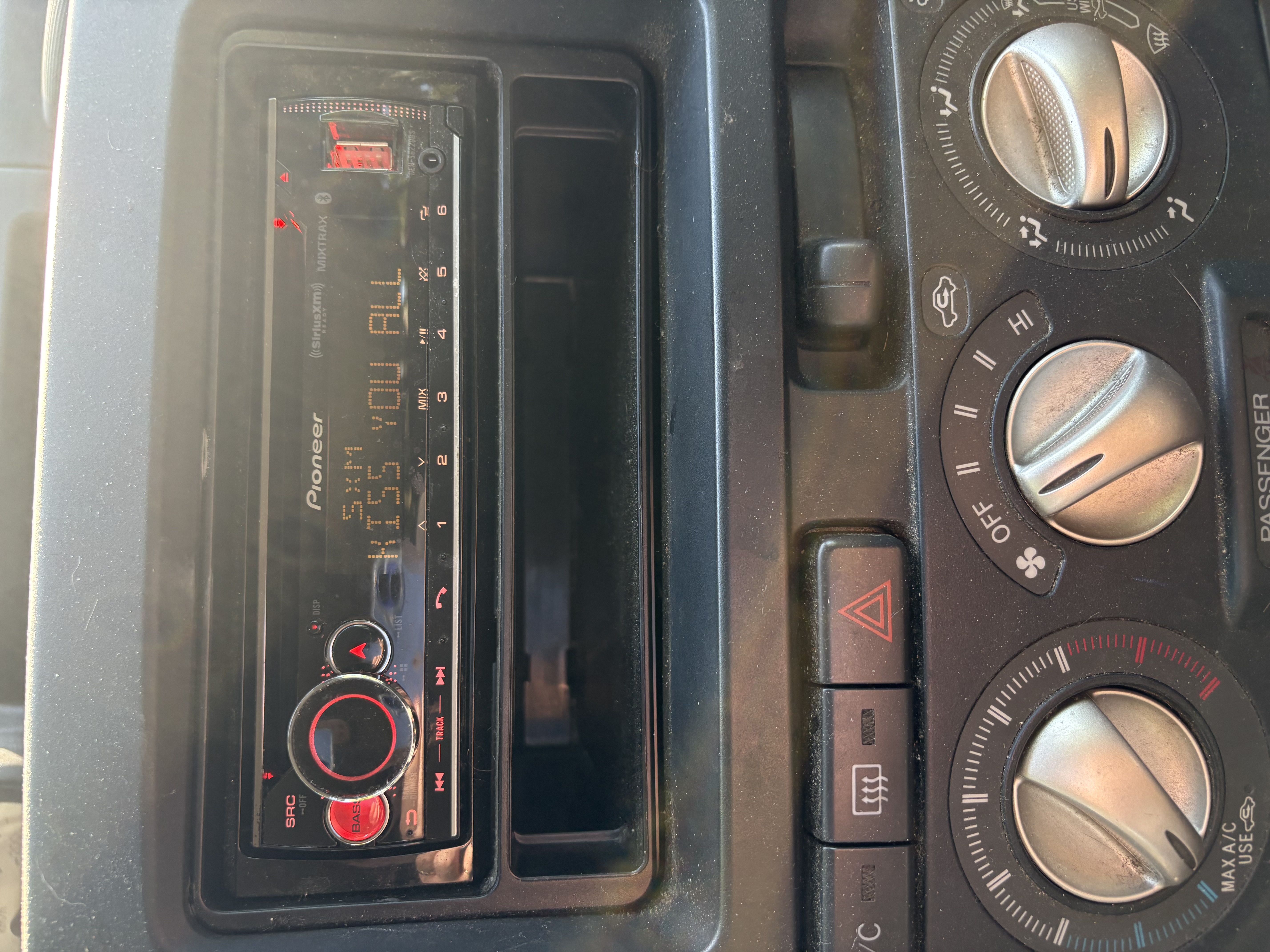 Used 2006 Scion xB FWD image 4