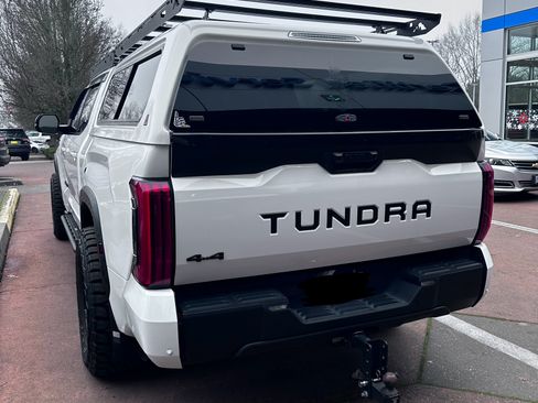 Used 2022 Toyota Tundra SR5 image 9