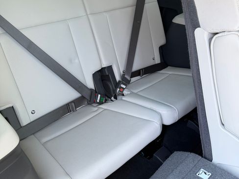 Used 2024 Hyundai Santa Fe SEL image 15