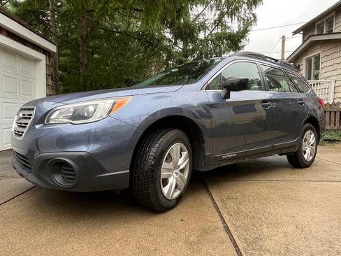 Used 2015 Subaru Outback 2.5i AWD/4WD image 9