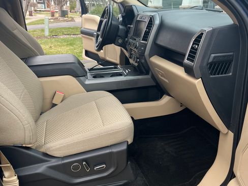 Used 2015 Ford F150 XLT w/ Equipment Group 302A Luxury image 13