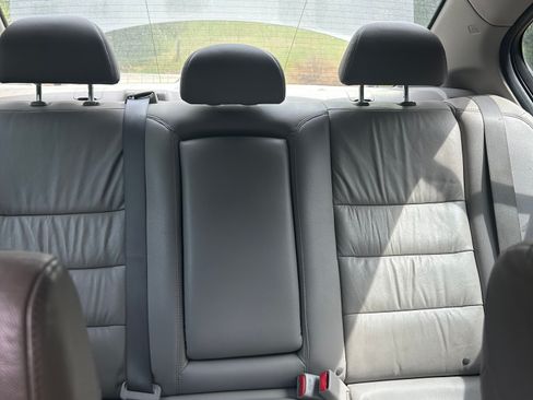 Used 2010 Honda Accord EX-L image 13