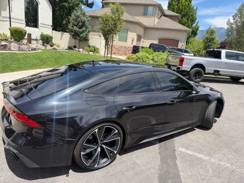 Used 2022 Audi RS 7 Sportback AWD/4WD image 4