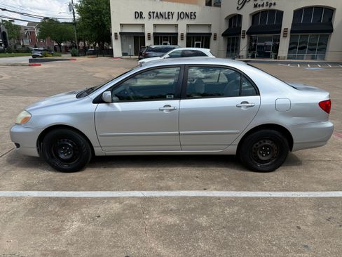 Used 2006 Toyota Corolla LE image 4