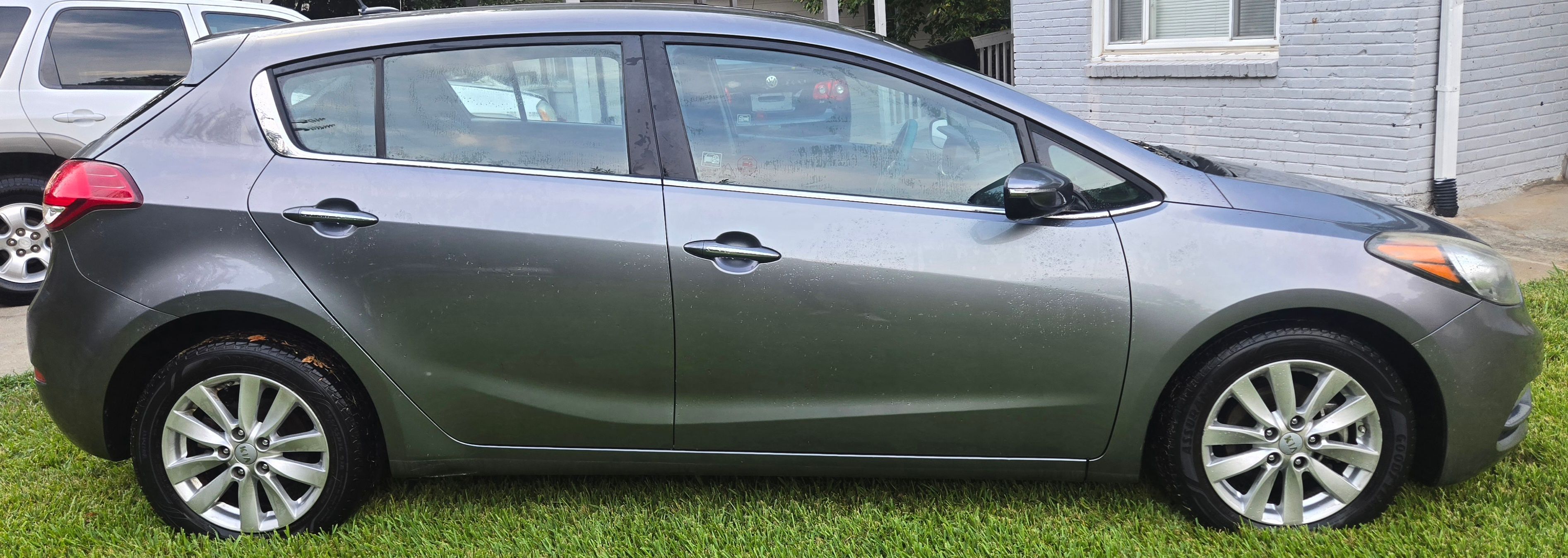 Used 2014 Kia Forte EX FWD image 4