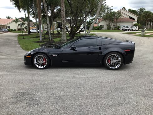 Used 2008 Chevrolet Corvette Z06 w/ Preferred Equipment Group image 22