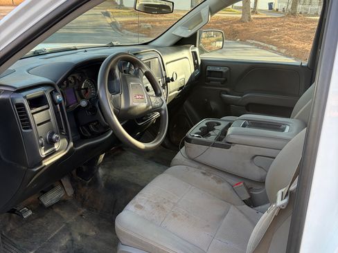 Used 2016 GMC Sierra 1500 2WD Regular Cab image 15