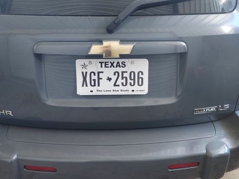 Used 2009 Chevrolet HHR LS image 15