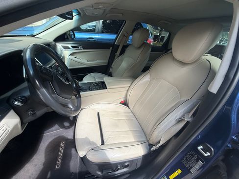 Used 2016 Hyundai Genesis 3.8 w/ Option Group 04 RWD image 6
