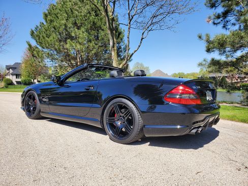 Used 2011 Mercedes-Benz SL 63 AMG image 9