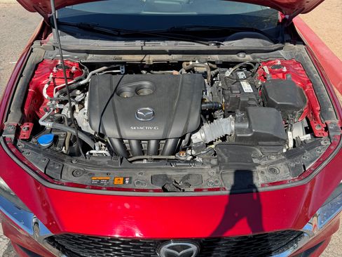 Used 2021 MAZDA MAZDA3 s image 9