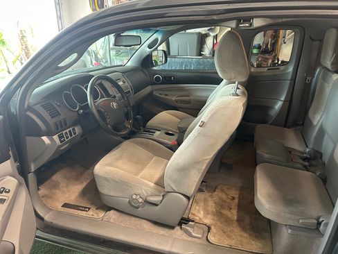 Used 2010 Toyota Tacoma 2WD Access Cab w/ SR5 Pkg #2 image 9