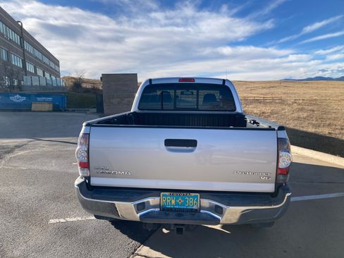Used 2013 Toyota Tacoma PreRunner image 10