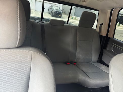Used 2015 RAM 2500 SLT AWD/4WD image 17