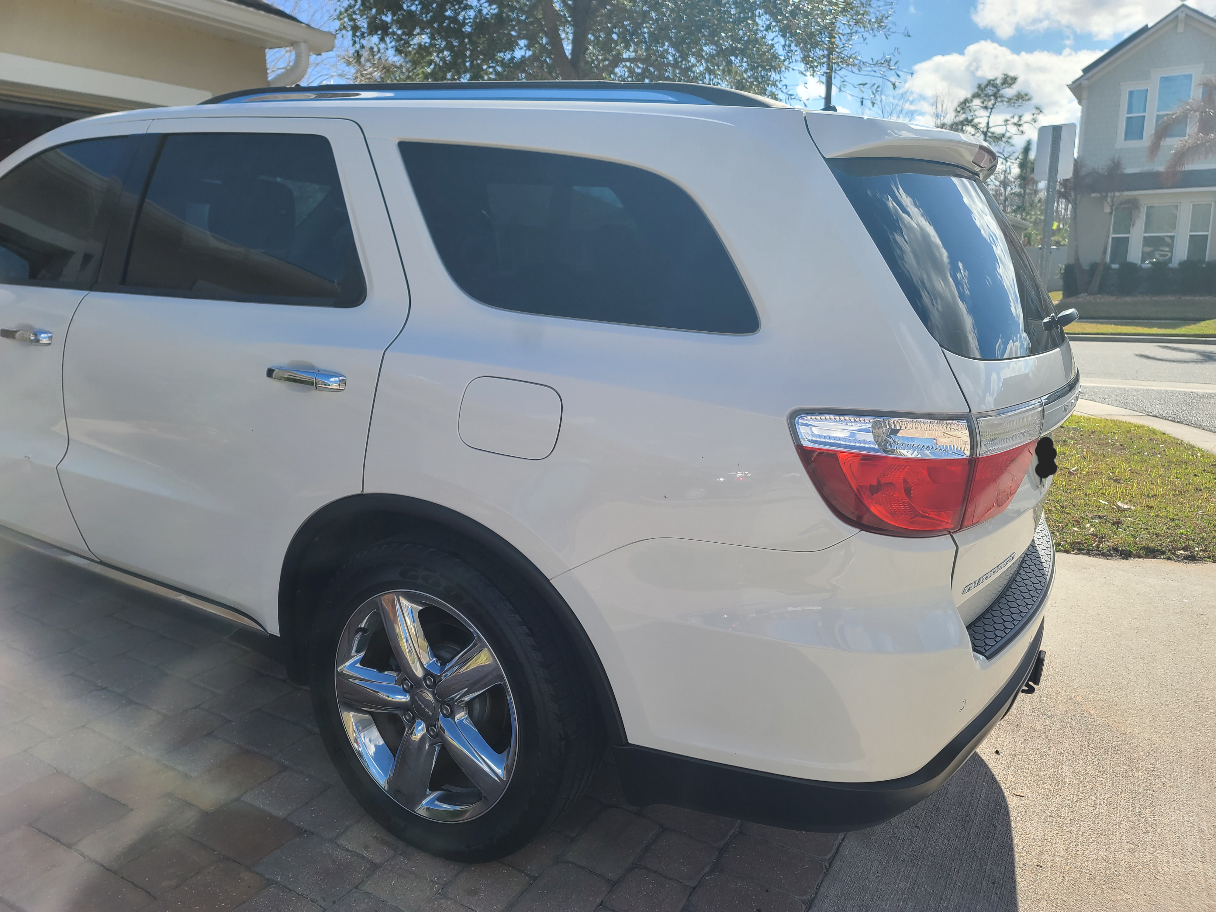 Used 2011 Dodge Durango Citadel RWD image 6