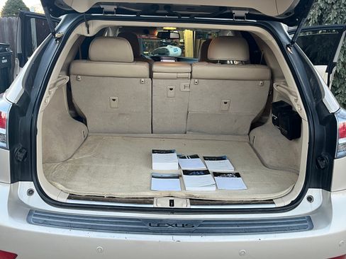 Used 2013 Lexus RX 450h AWD w/ Navigation Pkg image 4