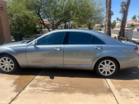 Used 2008 Mercedes-Benz S 550 4MATIC image 5