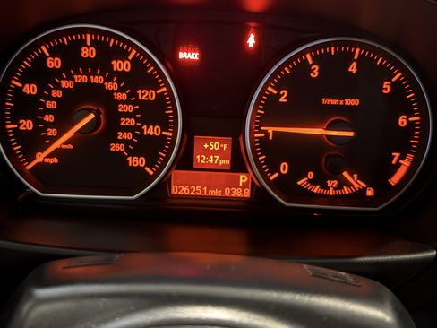 Used 2011 BMW 128i 128i Convertible 2D image 12