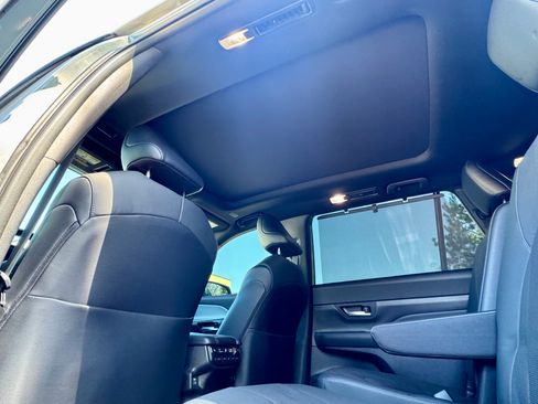 Used 2025 Toyota Grand Highlander AWD Hybrid image 21